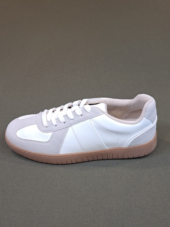 Steve Madden Other - Steve Madden Korona T-Toe Sneaker - Color: White/Gray - Size: Men 10